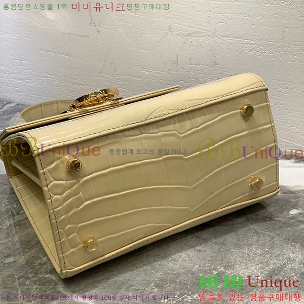 #䷹ ڴ ž ڵ 212267-1001