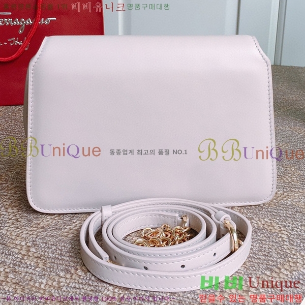 #䷹ ġ ̴Ϲ 22D293-931