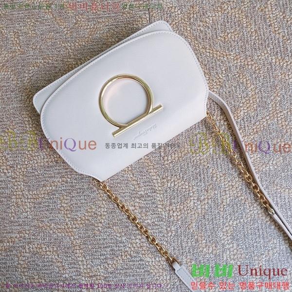#䷹ ġ ̴Ϲ 22D293-931