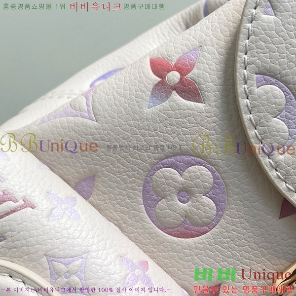 #̺   M15113-101