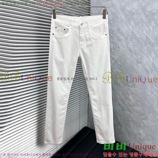   û P615527