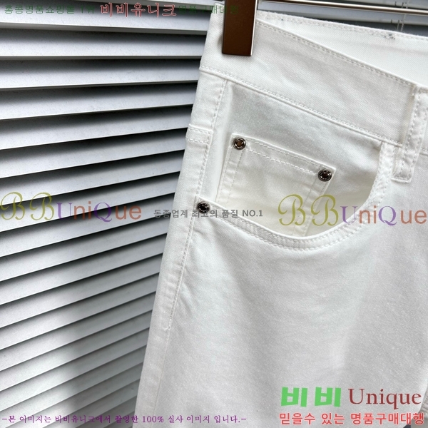   û P615527
