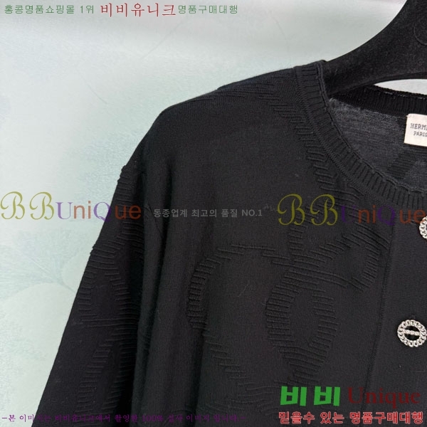  ޽  HE211553-4