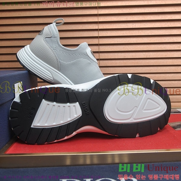    DR611158-2