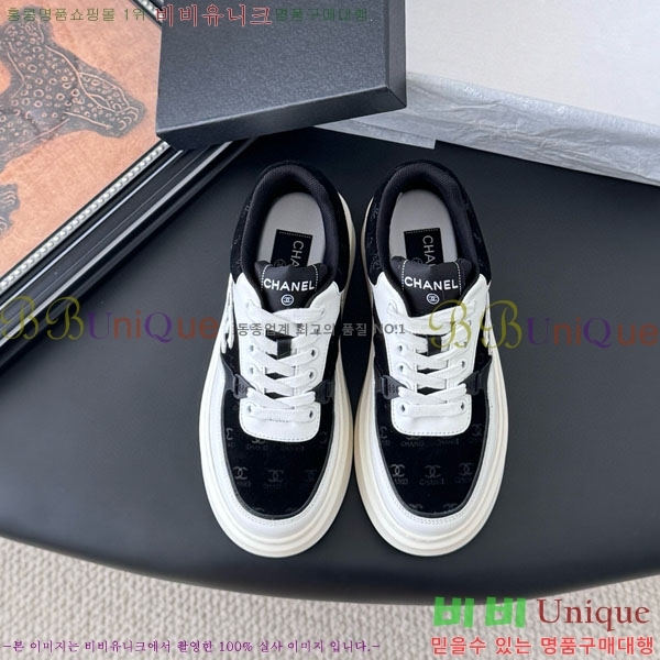  * Ŀ WP66077-6