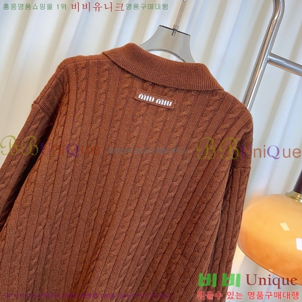  ̿̿  MU127133-4