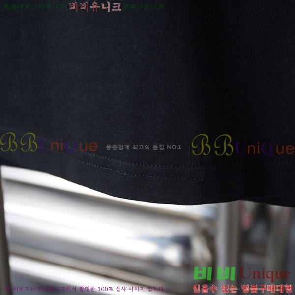    μҸ D258153-2